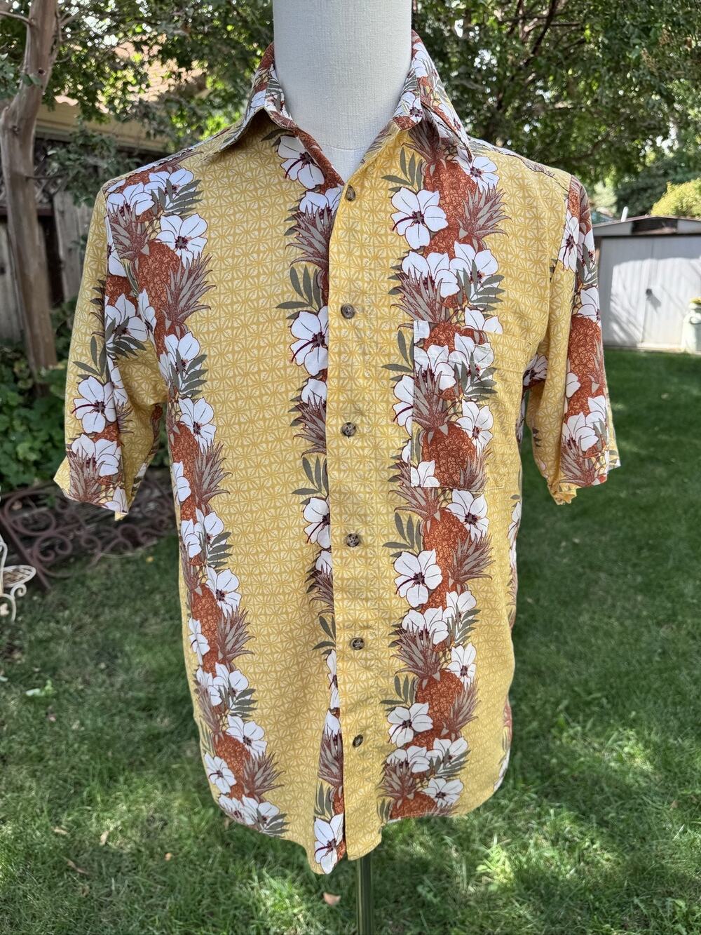 Puritan Men's S Hawaiian Floral Yellow Tropical Hibiscus Button Down Shirt